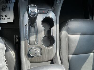 2019 GMC Acadia SLT-1 - Photo 30 - Terre Haute, IN 47804