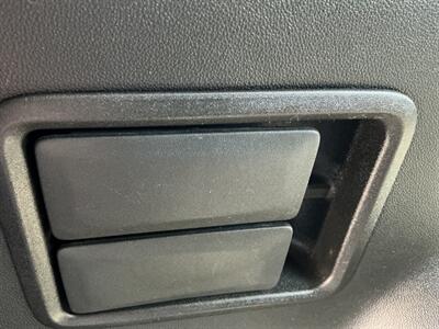 2019 GMC Acadia SLT-1 - Photo 38 - Terre Haute, IN 47804