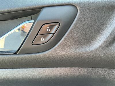 2019 GMC Acadia SLT-1 - Photo 16 - Terre Haute, IN 47804