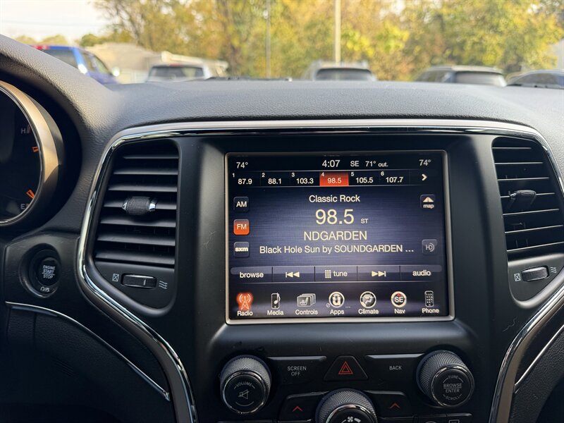 2017 Jeep Grand Cherokee Limited - Photo 29 - Terre Haute, IN 47804