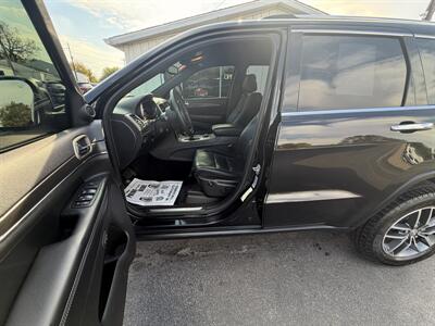2017 Jeep Grand Cherokee Limited - Photo 8 - Terre Haute, IN 47804