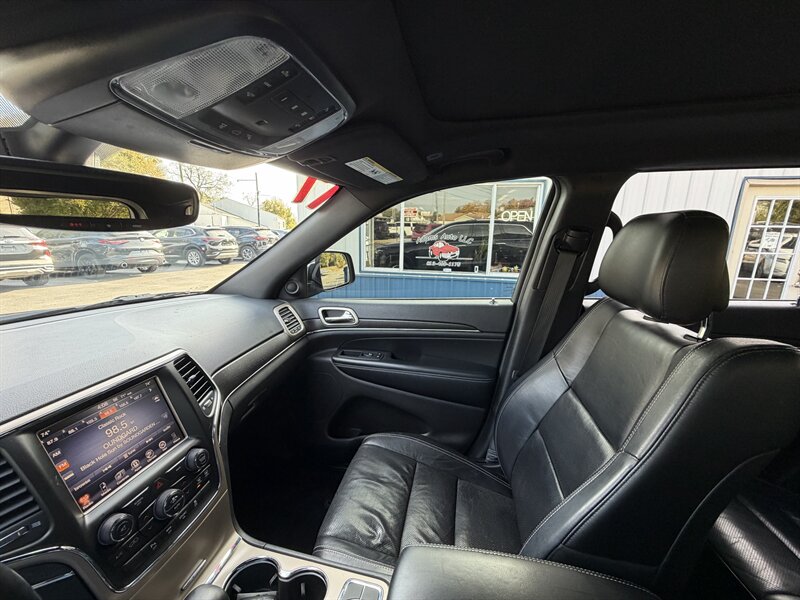 2017 Jeep Grand Cherokee Limited - Photo 40 - Terre Haute, IN 47804
