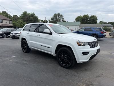 2018 Jeep Grand Cherokee Altitude - Photo 5 - Terre Haute, IN 47804