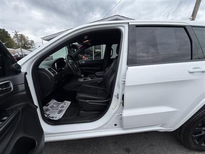 2018 Jeep Grand Cherokee Altitude - Photo 8 - Terre Haute, IN 47804