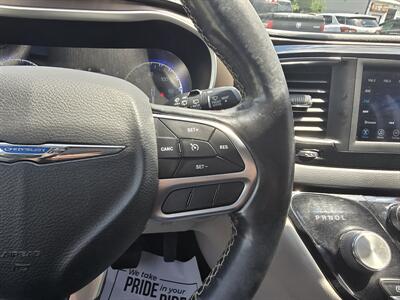 2020 Chrysler Voyager LX   - Photo 21 - Terre Haute, IN 47804