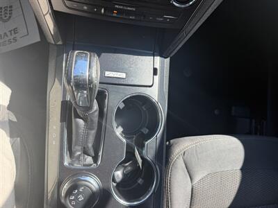 2017 Ford Explorer XLT   - Photo 34 - Terre Haute, IN 47804
