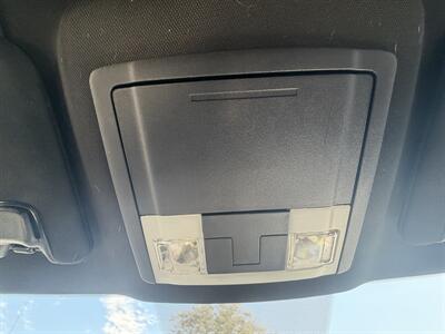 2017 Ford Explorer XLT   - Photo 38 - Terre Haute, IN 47804