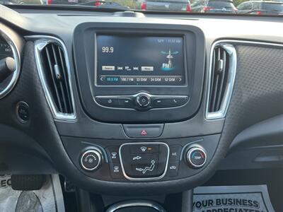 2018 Chevrolet Malibu LT - Photo 21 - Terre Haute, IN 47804