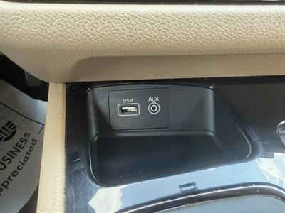 2018 Kia Sedona SXL   - Photo 37 - Terre Haute, IN 47804