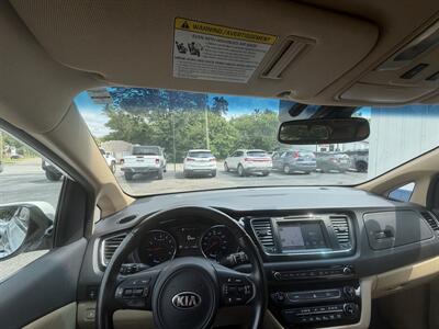 2018 Kia Sedona SXL   - Photo 28 - Terre Haute, IN 47804
