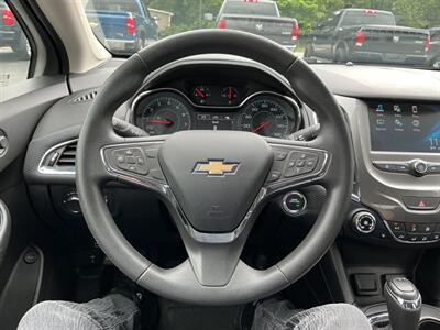 2017 Chevrolet Cruze LT Auto - Photo 19 - Terre Haute, IN 47804