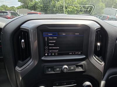 2021 Chevrolet Silverado 1500 Custom   - Photo 25 - Terre Haute, IN 47804