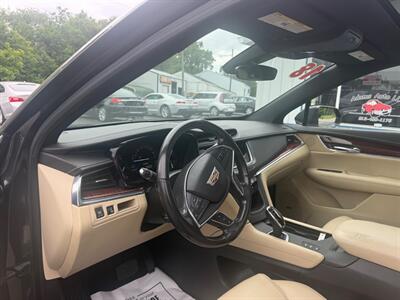 2018 Cadillac XT5 Luxury   - Photo 15 - Terre Haute, IN 47804