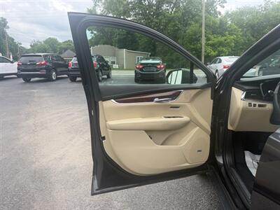 2018 Cadillac XT5 Luxury   - Photo 14 - Terre Haute, IN 47804