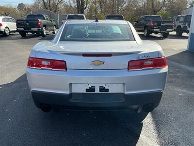 2015 Chevrolet Camaro LT - Photo 4 - Terre Haute, IN 47804