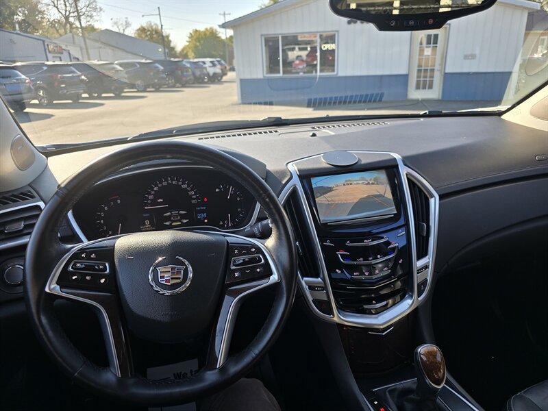 2013 Cadillac SRX Luxury Collection - Photo 32 - Terre Haute, IN 47804