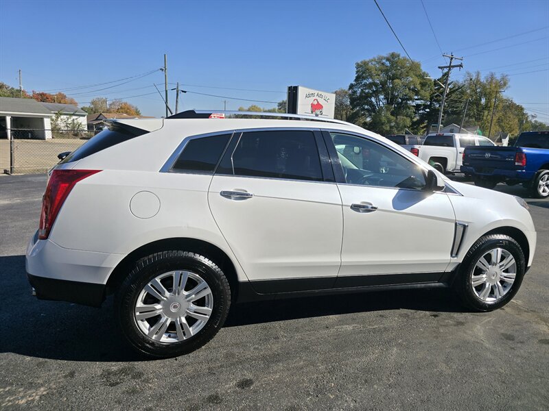 2013 Cadillac SRX Luxury Collection - Photo 10 - Terre Haute, IN 47804