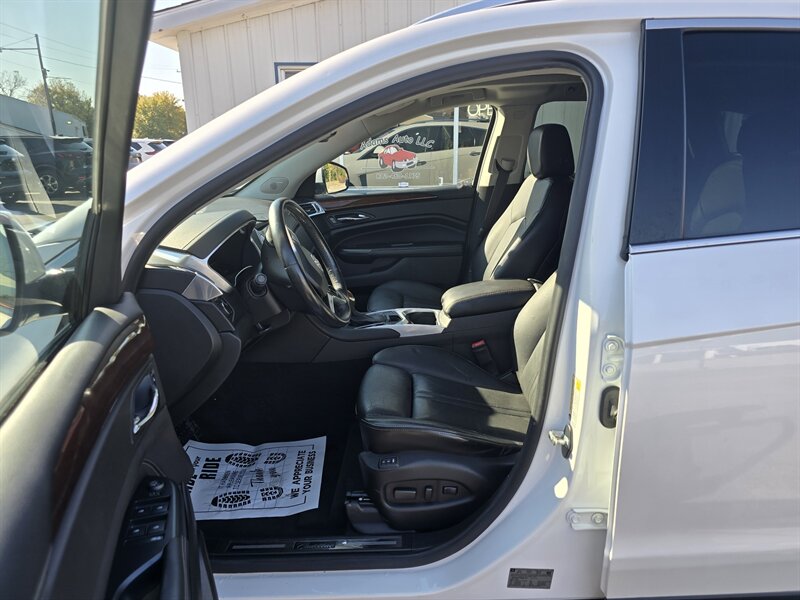 2013 Cadillac SRX Luxury Collection - Photo 15 - Terre Haute, IN 47804