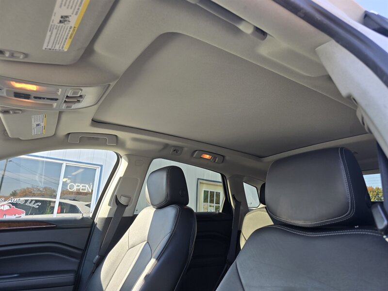 2013 Cadillac SRX Luxury Collection - Photo 18 - Terre Haute, IN 47804
