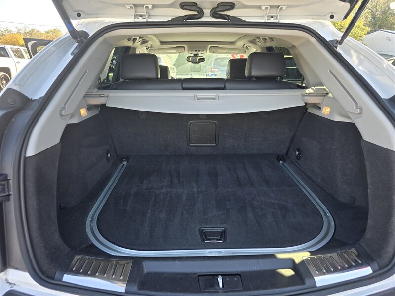 2013 Cadillac SRX Luxury Collection - Photo 22 - Terre Haute, IN 47804