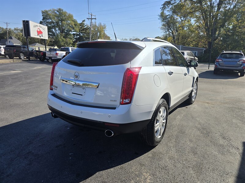 2013 Cadillac SRX Luxury Collection - Photo 9 - Terre Haute, IN 47804
