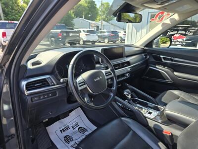 2022 Kia Telluride S - Photo 12 - Terre Haute, IN 47804
