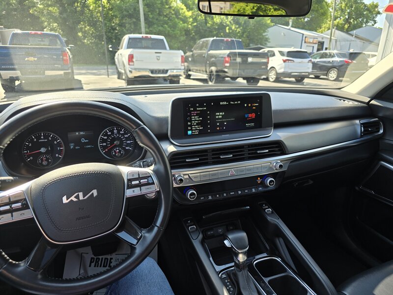 2022 Kia Telluride S - Photo 32 - Terre Haute, IN 47804