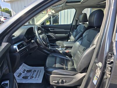 2022 Kia Telluride S - Photo 9 - Terre Haute, IN 47804