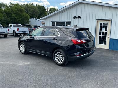 2020 Chevrolet Equinox LT   - Photo 3 - Terre Haute, IN 47804