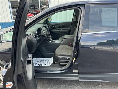 2020 Chevrolet Equinox LT   - Photo 8 - Terre Haute, IN 47804