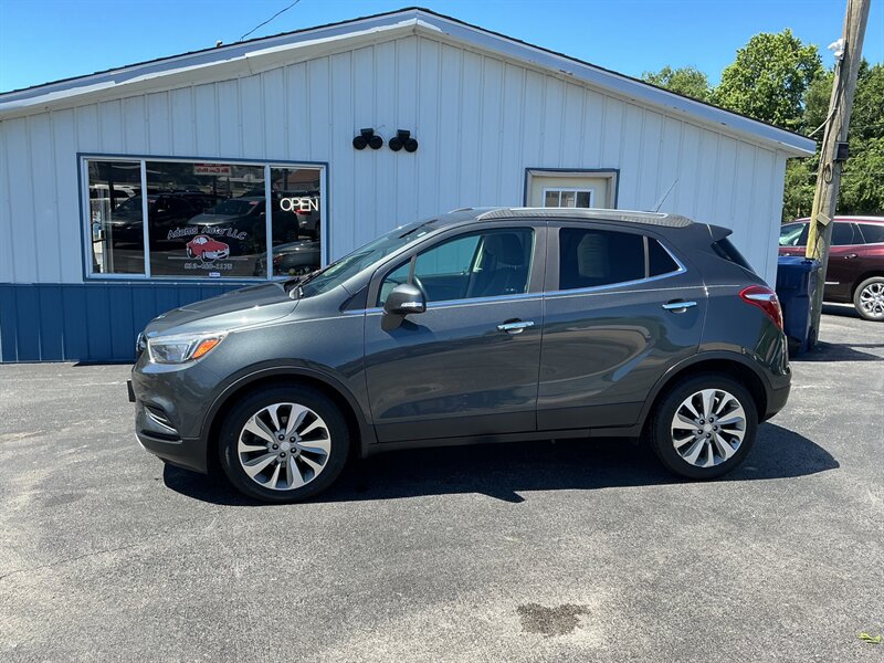 2017 Buick Encore Preferred   - Photo 1 - Terre Haute, IN 47804
