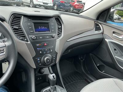 2017 Hyundai SANTA FE Sport 2.4L   - Photo 21 - Terre Haute, IN 47804