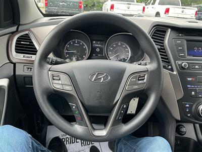 2017 Hyundai SANTA FE Sport 2.4L   - Photo 17 - Terre Haute, IN 47804