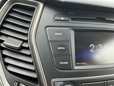 2017 Hyundai SANTA FE Sport 2.4L   - Photo 25 - Terre Haute, IN 47804