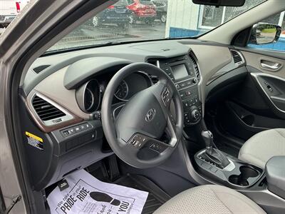 2017 Hyundai SANTA FE Sport 2.4L   - Photo 8 - Terre Haute, IN 47804