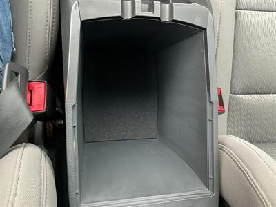 2017 Hyundai SANTA FE Sport 2.4L   - Photo 32 - Terre Haute, IN 47804