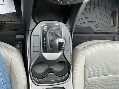2017 Hyundai SANTA FE Sport 2.4L   - Photo 29 - Terre Haute, IN 47804