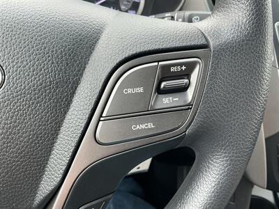 2017 Hyundai SANTA FE Sport 2.4L   - Photo 20 - Terre Haute, IN 47804