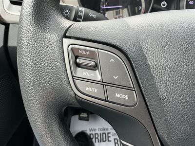 2017 Hyundai SANTA FE Sport 2.4L   - Photo 19 - Terre Haute, IN 47804