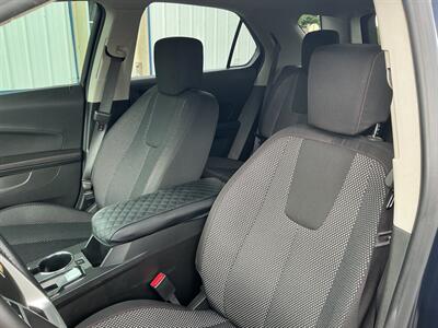 2015 Chevrolet Equinox LT   - Photo 10 - Terre Haute, IN 47804