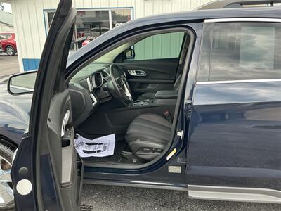 2015 Chevrolet Equinox LT   - Photo 8 - Terre Haute, IN 47804