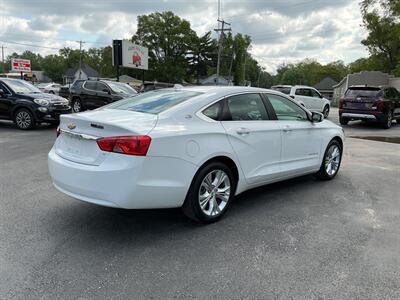 2014 Chevrolet Impala LT - Photo 4 - Terre Haute, IN 47804