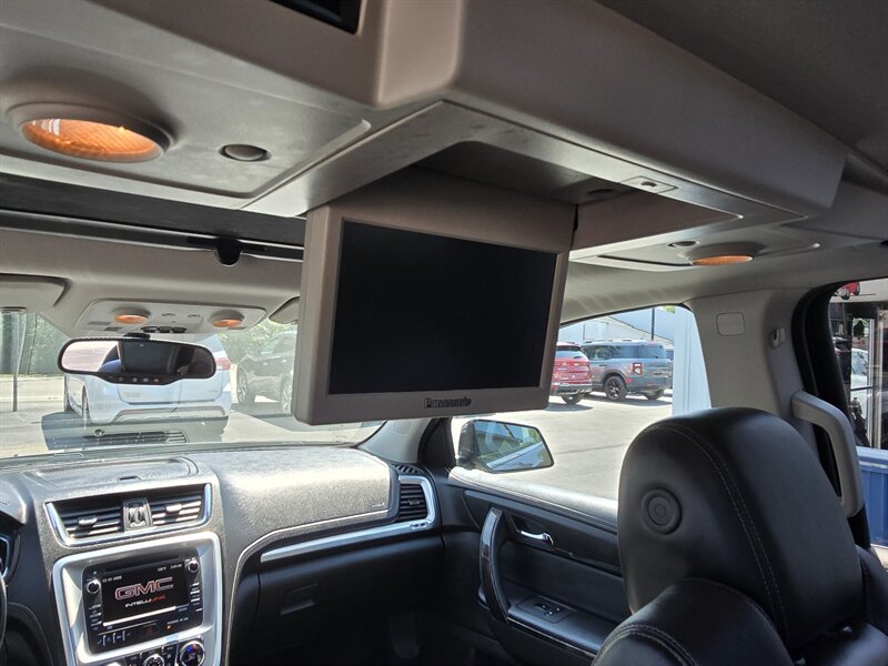 2013 GMC Acadia SLT-2 - Photo 18 - Terre Haute, IN 47804