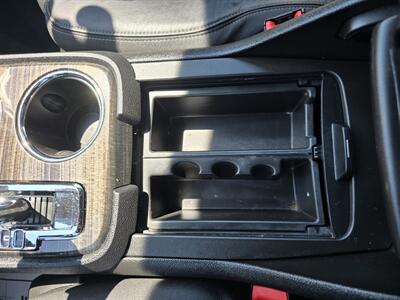 2013 GMC Acadia SLT-2 - Photo 30 - Terre Haute, IN 47804