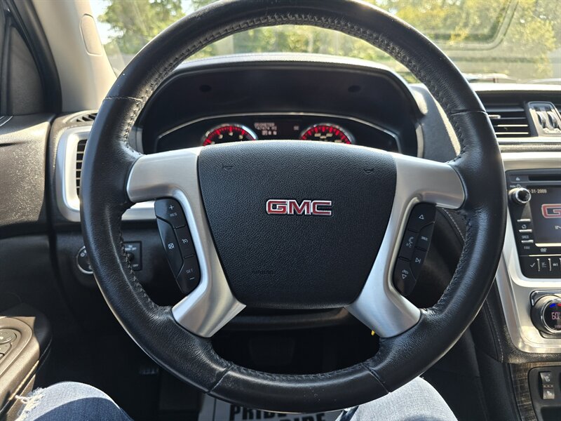 2013 GMC Acadia SLT-2 - Photo 21 - Terre Haute, IN 47804