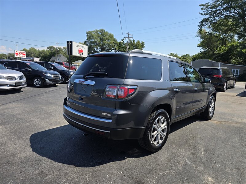 2013 GMC Acadia SLT-2 - Photo 7 - Terre Haute, IN 47804