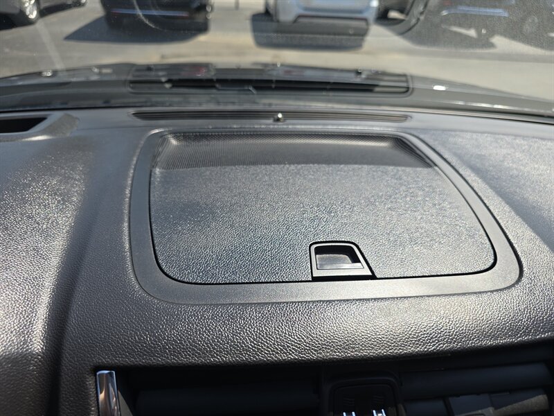 2013 GMC Acadia SLT-2 - Photo 23 - Terre Haute, IN 47804
