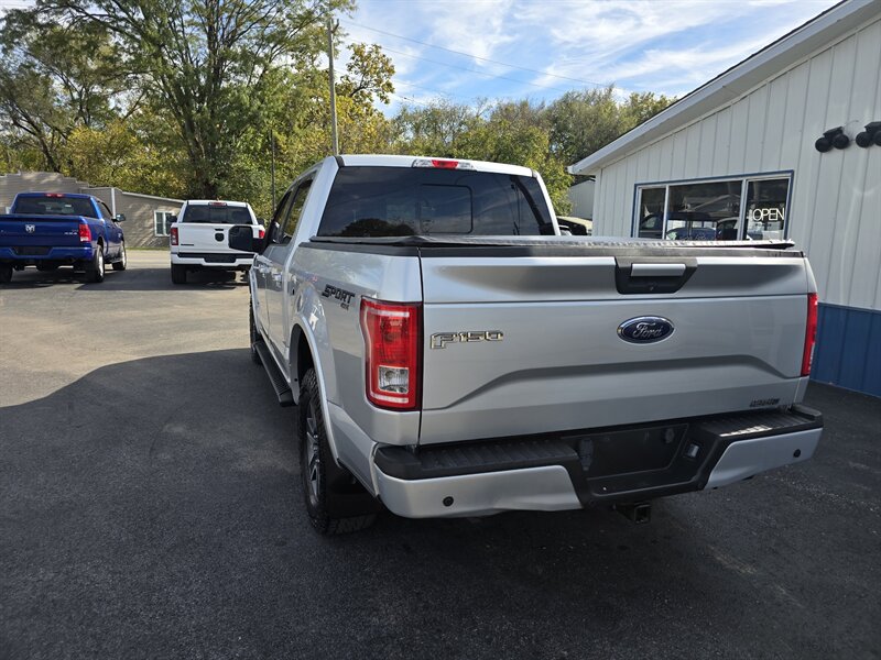 2016 Ford F-150 XLT - Photo 8 - Terre Haute, IN 47804