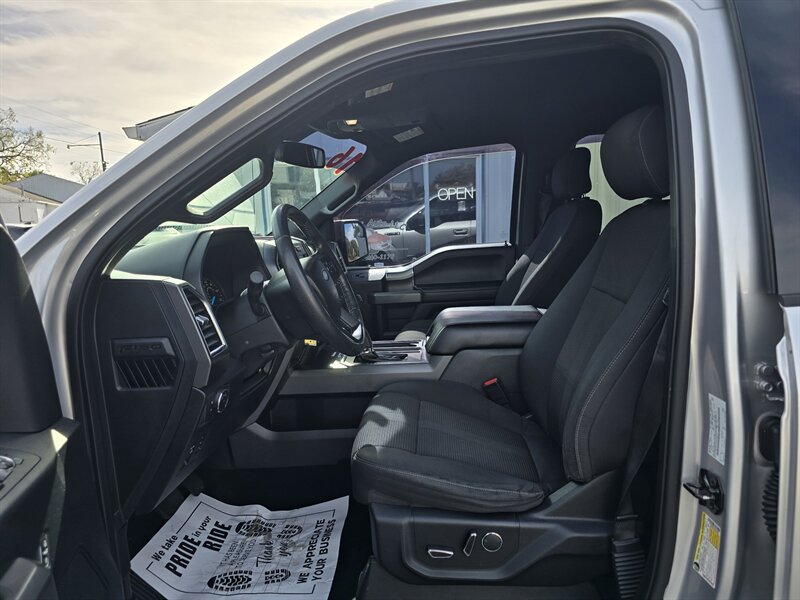 2016 Ford F-150 XLT - Photo 17 - Terre Haute, IN 47804