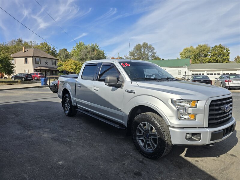 2016 Ford F-150 XLT - Photo 15 - Terre Haute, IN 47804